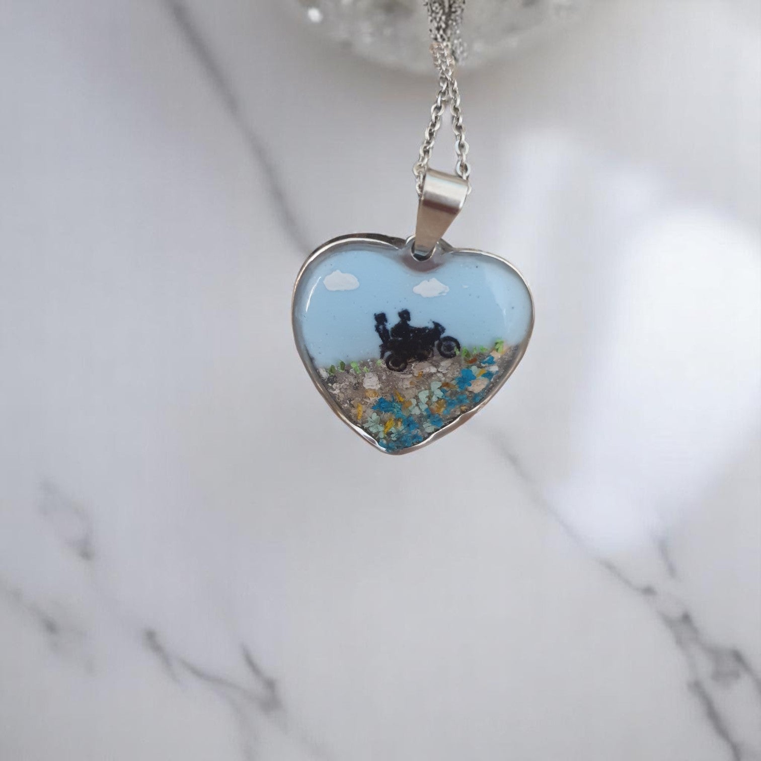 Corazón silueta ceniza