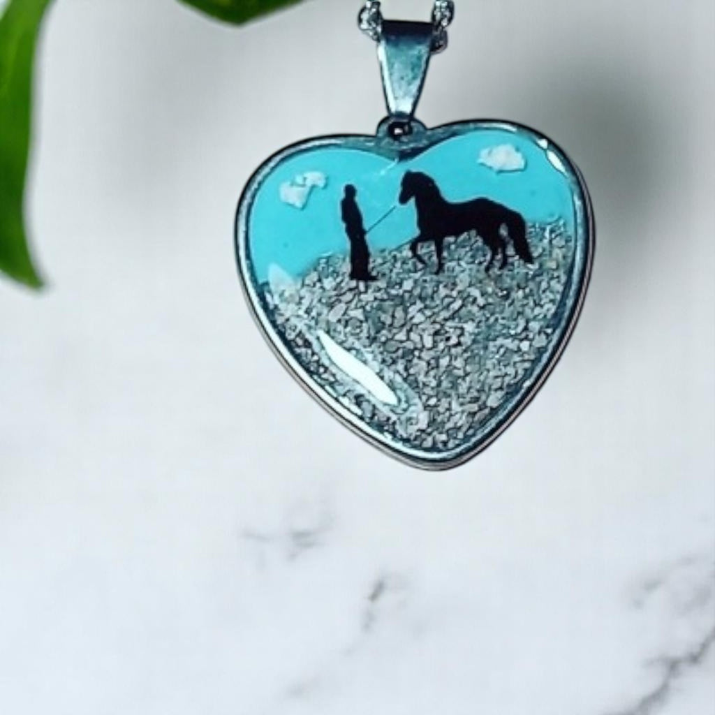 Corazón silueta ceniza