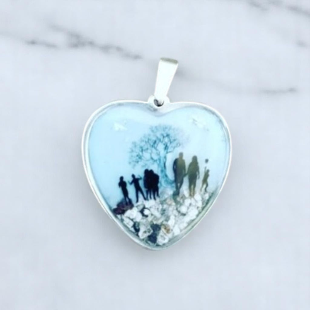 Corazón silueta ceniza